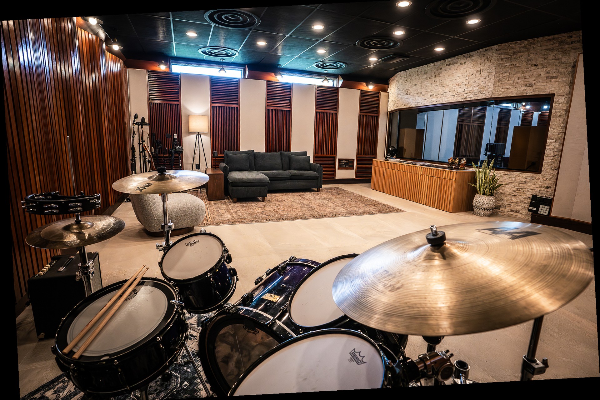 Satori Studio live room